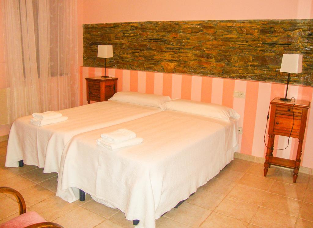 Apartamentos Fandin Ribadeo Kamer foto