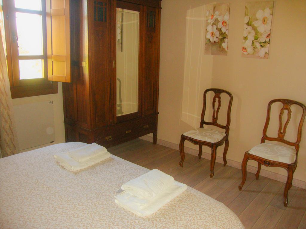 Apartamentos Fandin Ribadeo Kamer foto